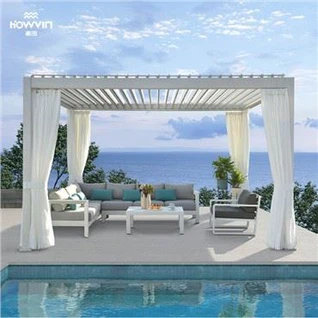 Pergola aus Aluminium mit Dach